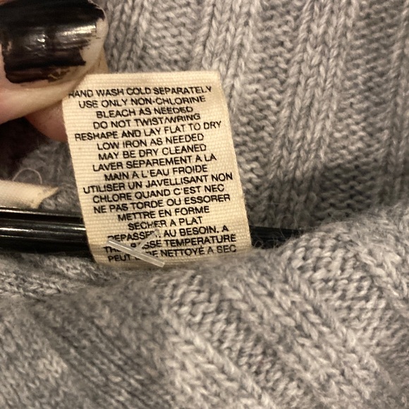 Anthropologie beautiful gray floral sweater with button detail size small EUC - Picture 5 of 5